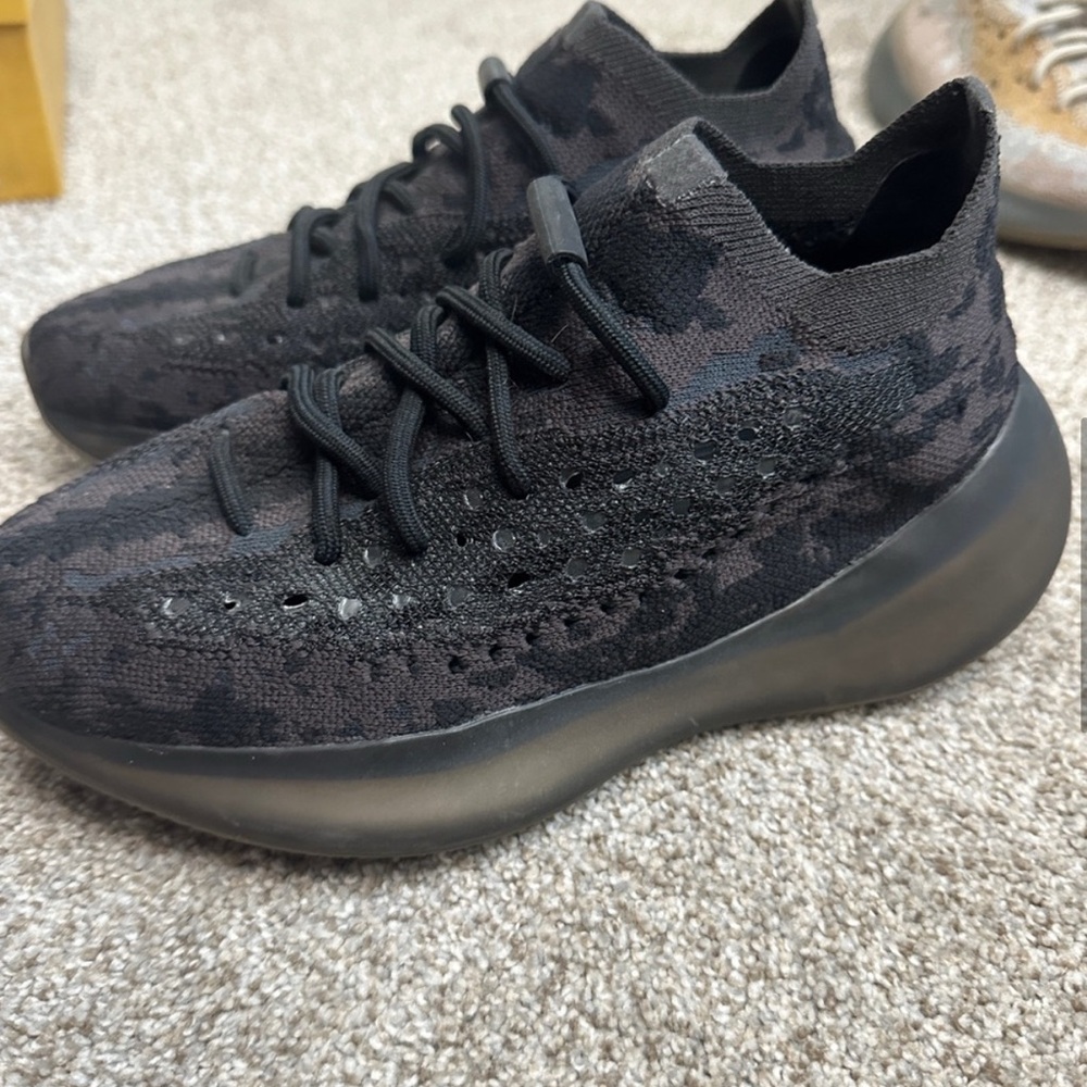 Yeezy 380 Sneakers - Onyx